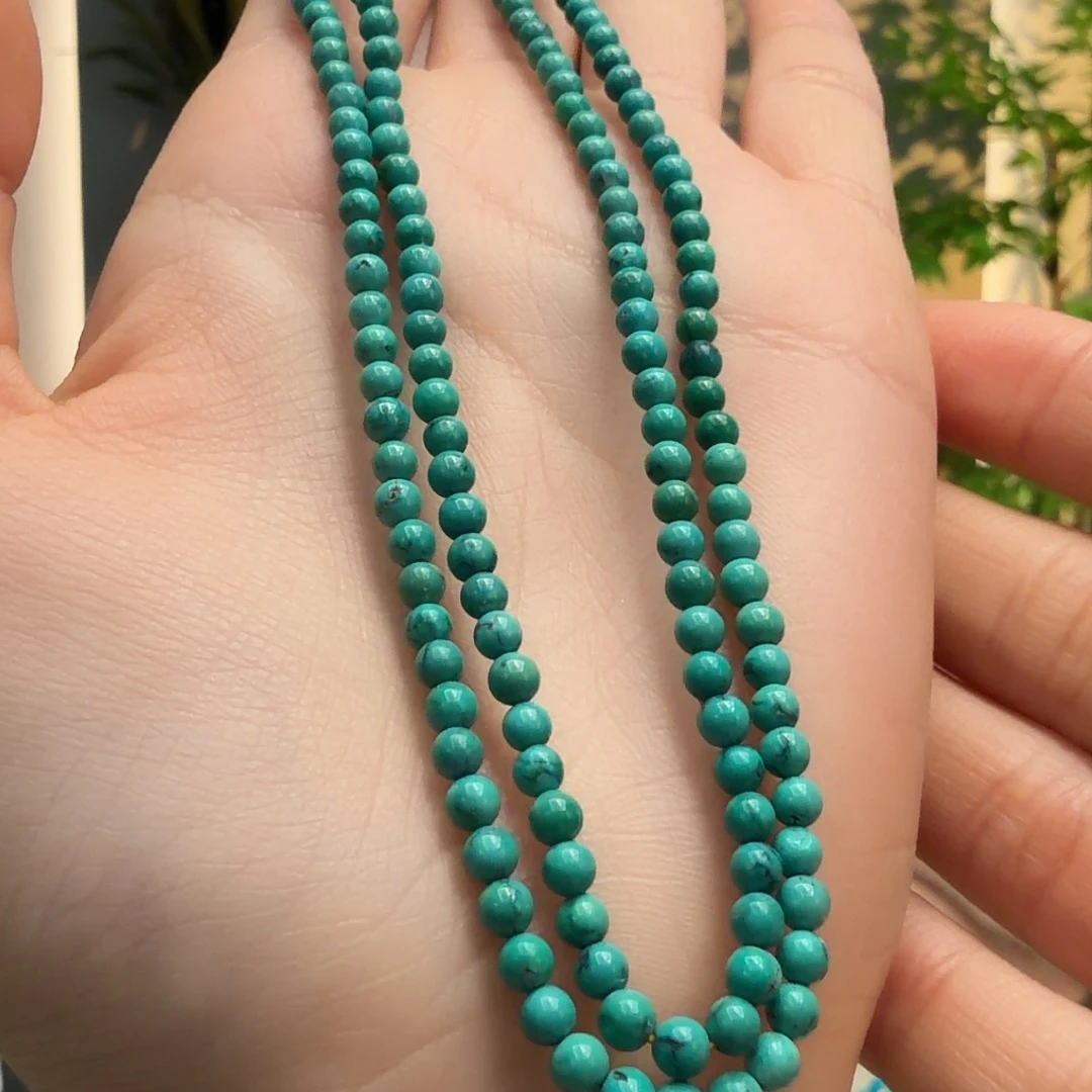 绿松石未镶嵌颈饰