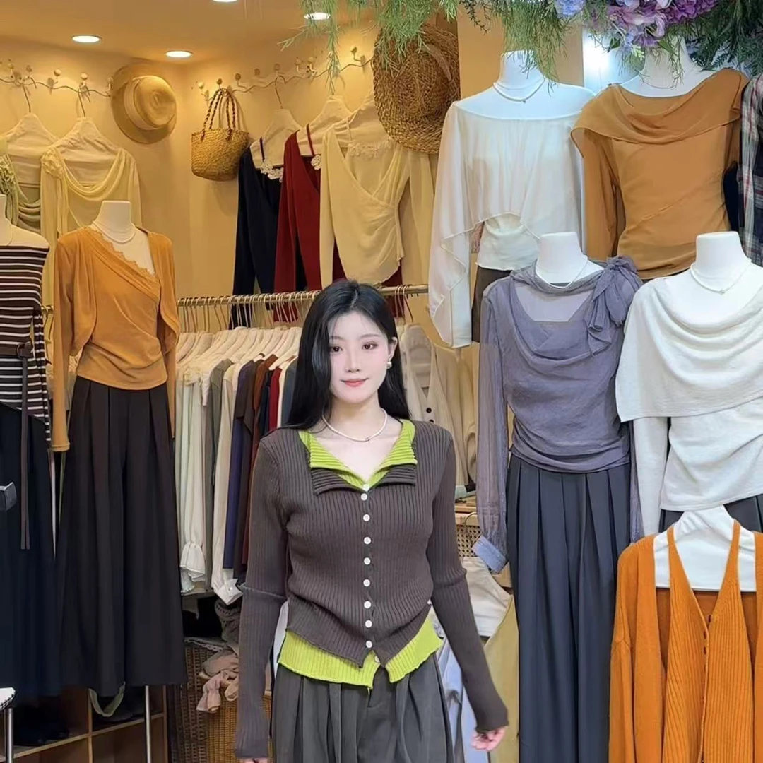 十三行2025秋装半开领排扣显瘦坑条纹拼接假两件针织开衫上衣女