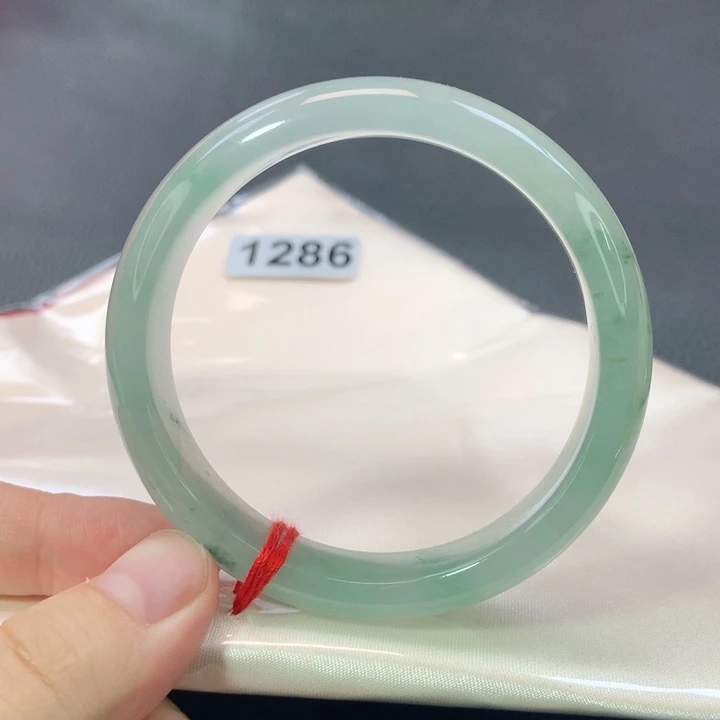 翡翠手镯未镶嵌1286号