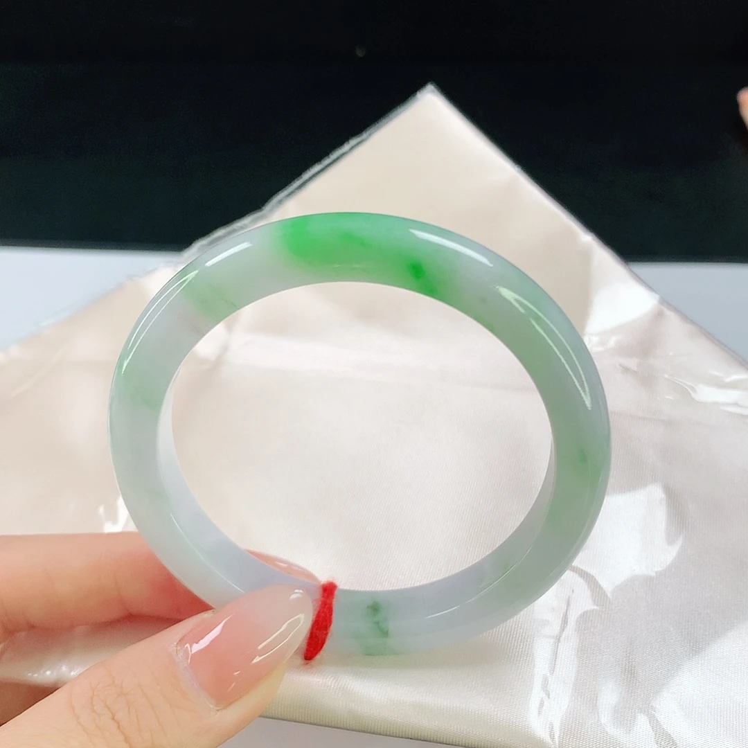 翡翠手镯未镶嵌625翡翠