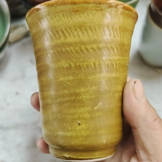 瓷片五厂，七厂各种摆件，瓷片，均有瑕疵！