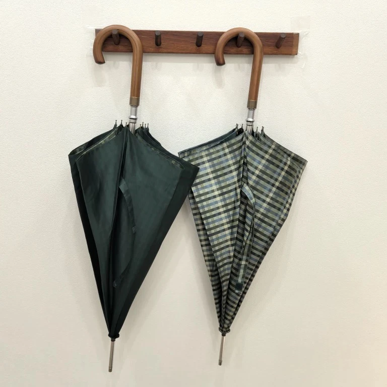 英伦风森林绿条纹格子木柄加厚面料手动防风长柄晴雨伞绅士伞