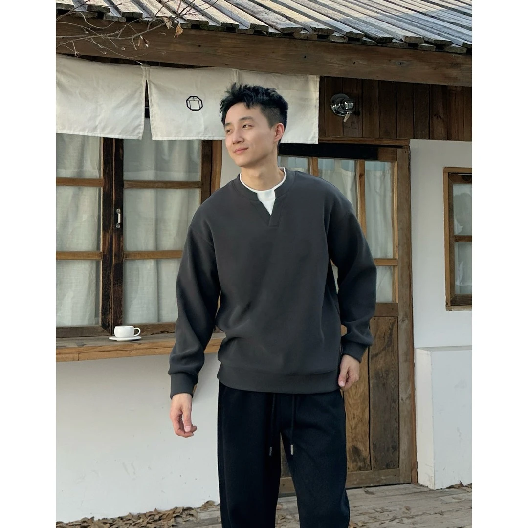 冬季新款男士假两件V领云朵绒卫衣时尚休闲百搭宽松情侣打底衫