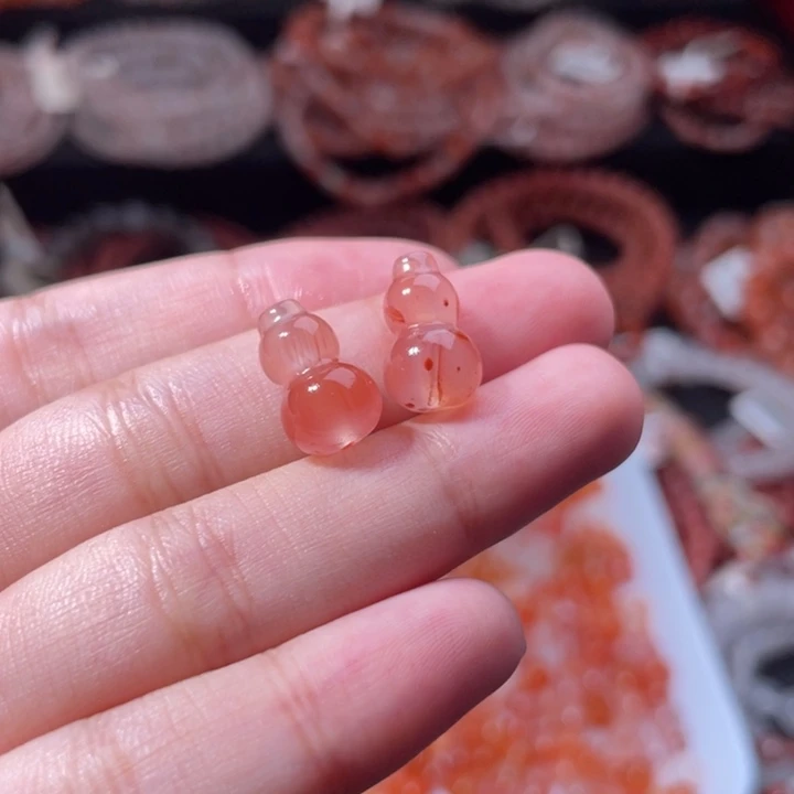 南红玛瑙未镶嵌配饰小葫芦2134