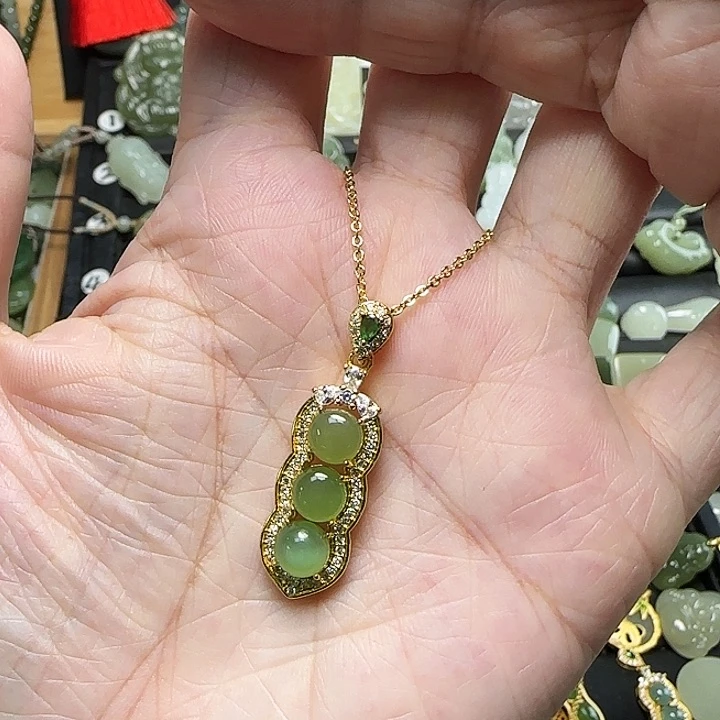 颈饰银S925镶嵌和田玉