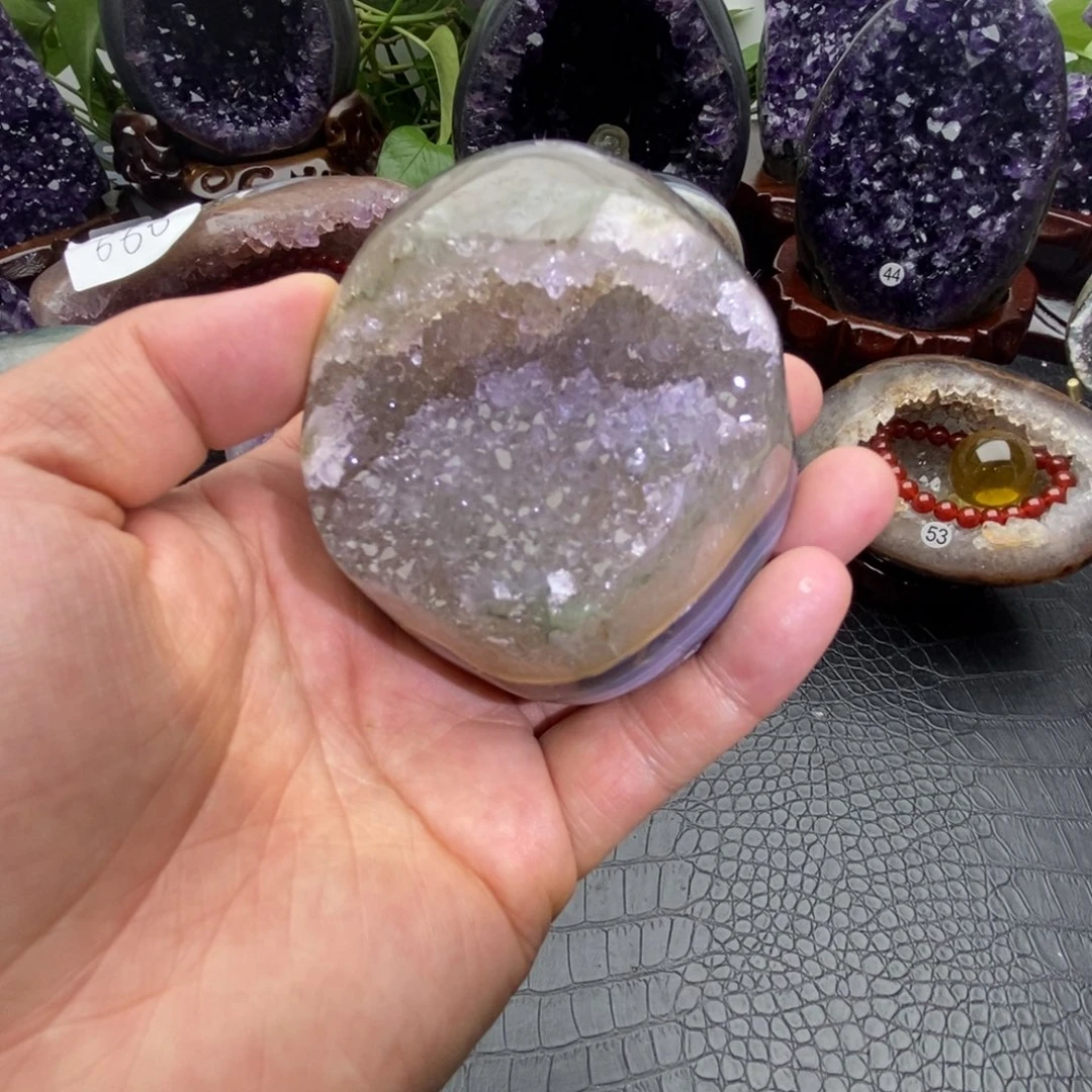 紫晶未镶嵌大型摆件（非配饰）