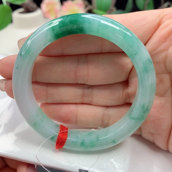 未镶嵌手镯翡翠5