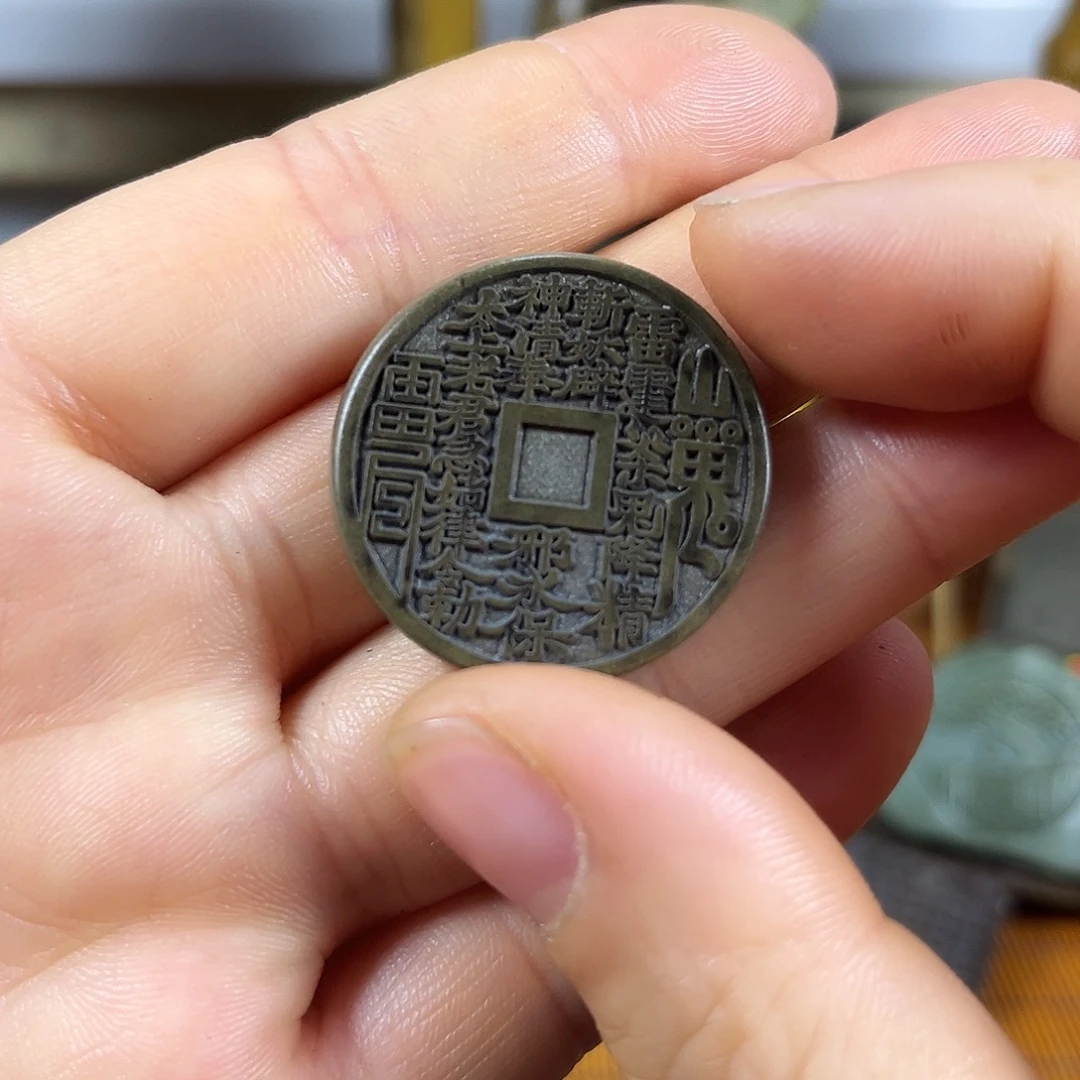 新疆戈壁石原石雕刻