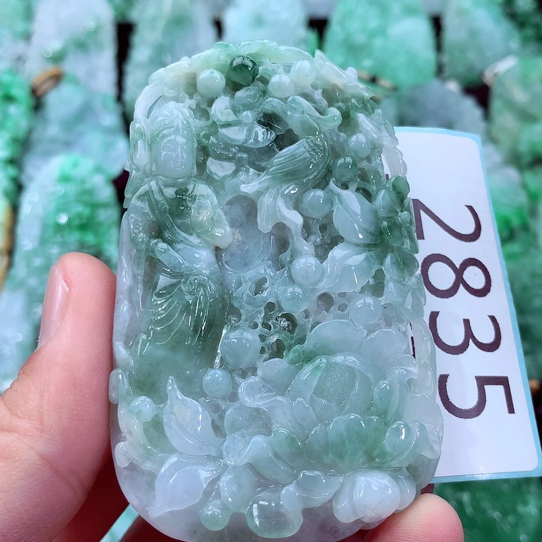 翡翠未镶嵌吊坠(不含链)