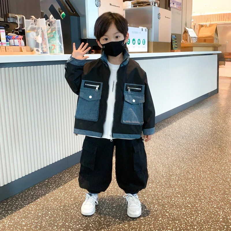 男童秋季外套2025新款儿童牛仔冲锋衣男宝宝韩版春秋装小男孩上衣