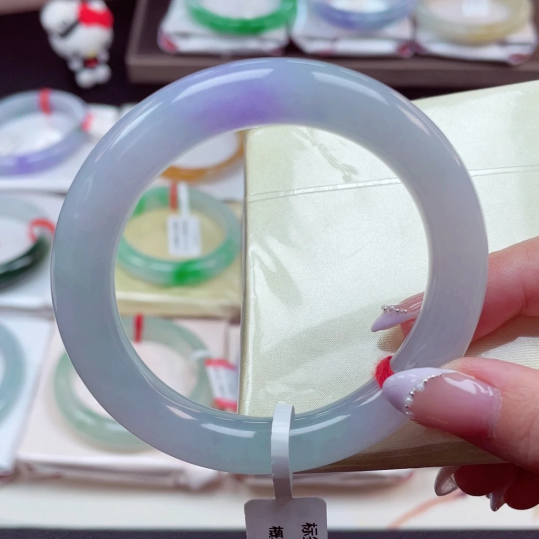 翡翠手镯未镶嵌5253圈99