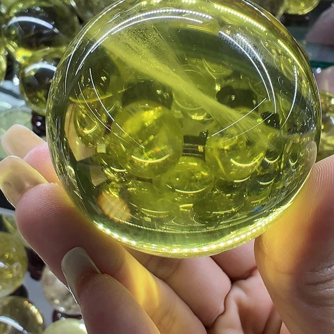 水晶水晶球摆件未镶嵌