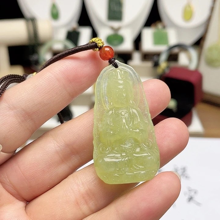 岫玉未镶嵌吊坠(赠链)观音吊坠