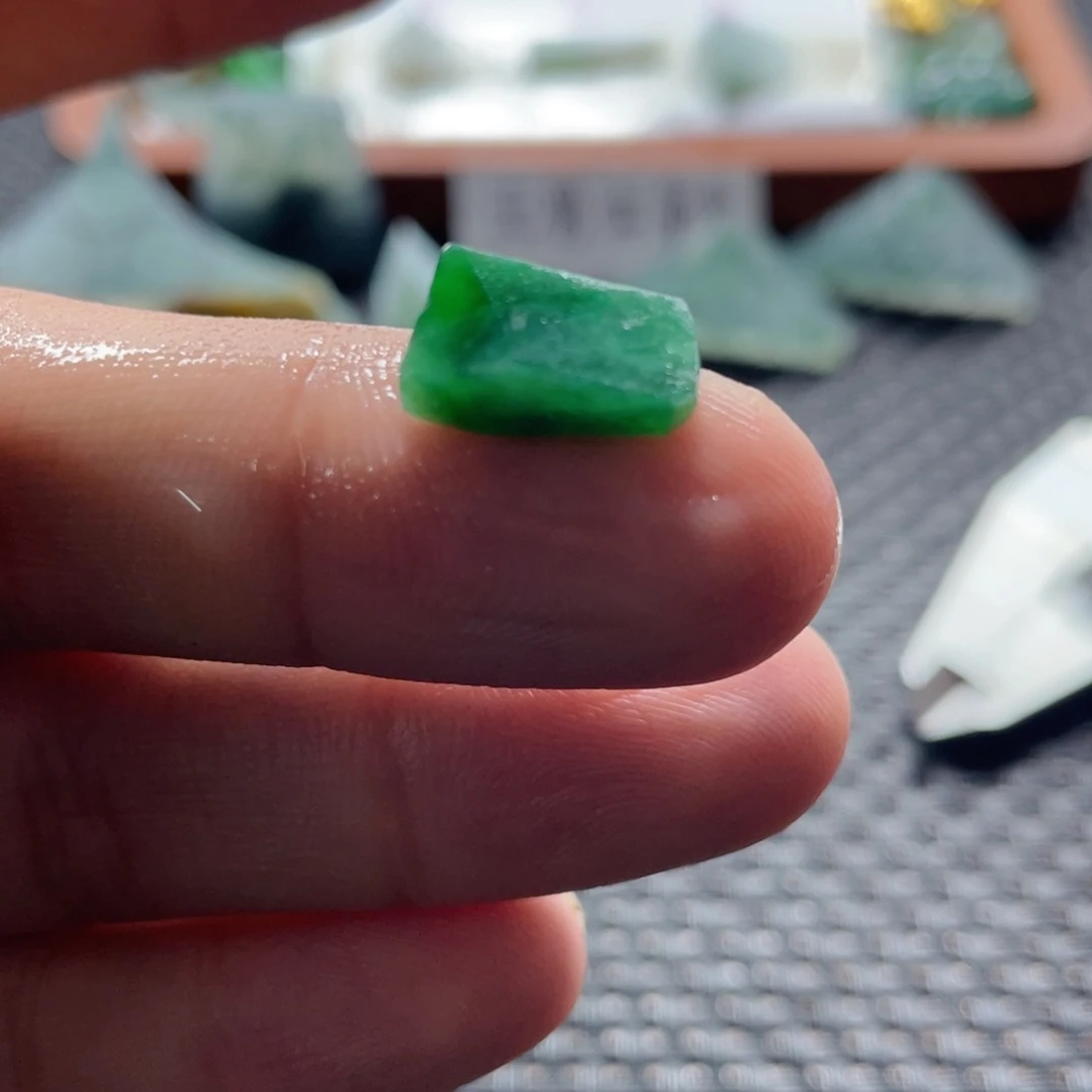 定制翡翠未镶嵌翡翠珠宝翡翠珠宝