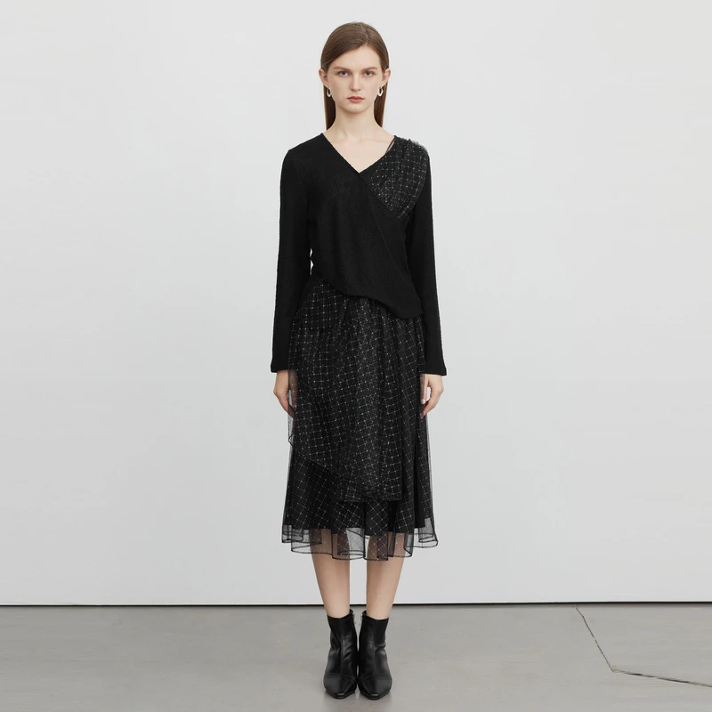 时尚设计师感黑色针织挂脖拼接气质女装连衣裙S223Z1479