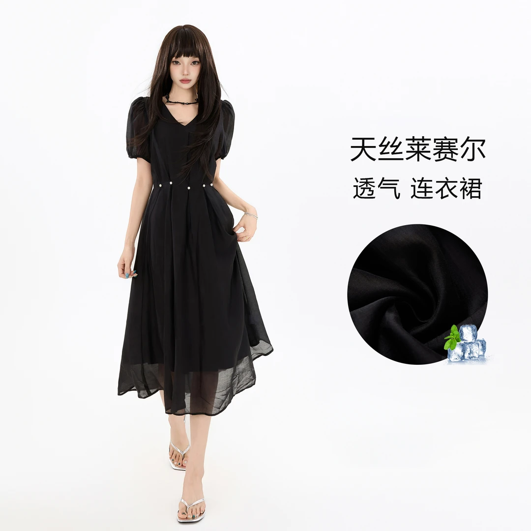 2025夏季款法式小众简约设计感裙子女气质收腰高级感V领连衣裙DR