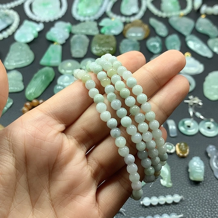 多***多翡翠未镶嵌颈饰手串