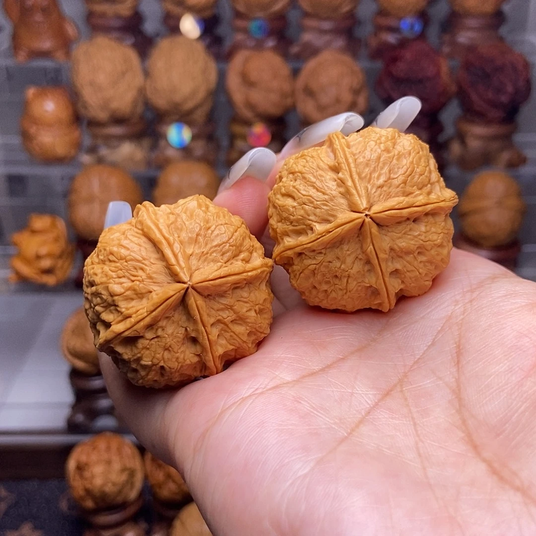 文玩核桃把件8…………36mm