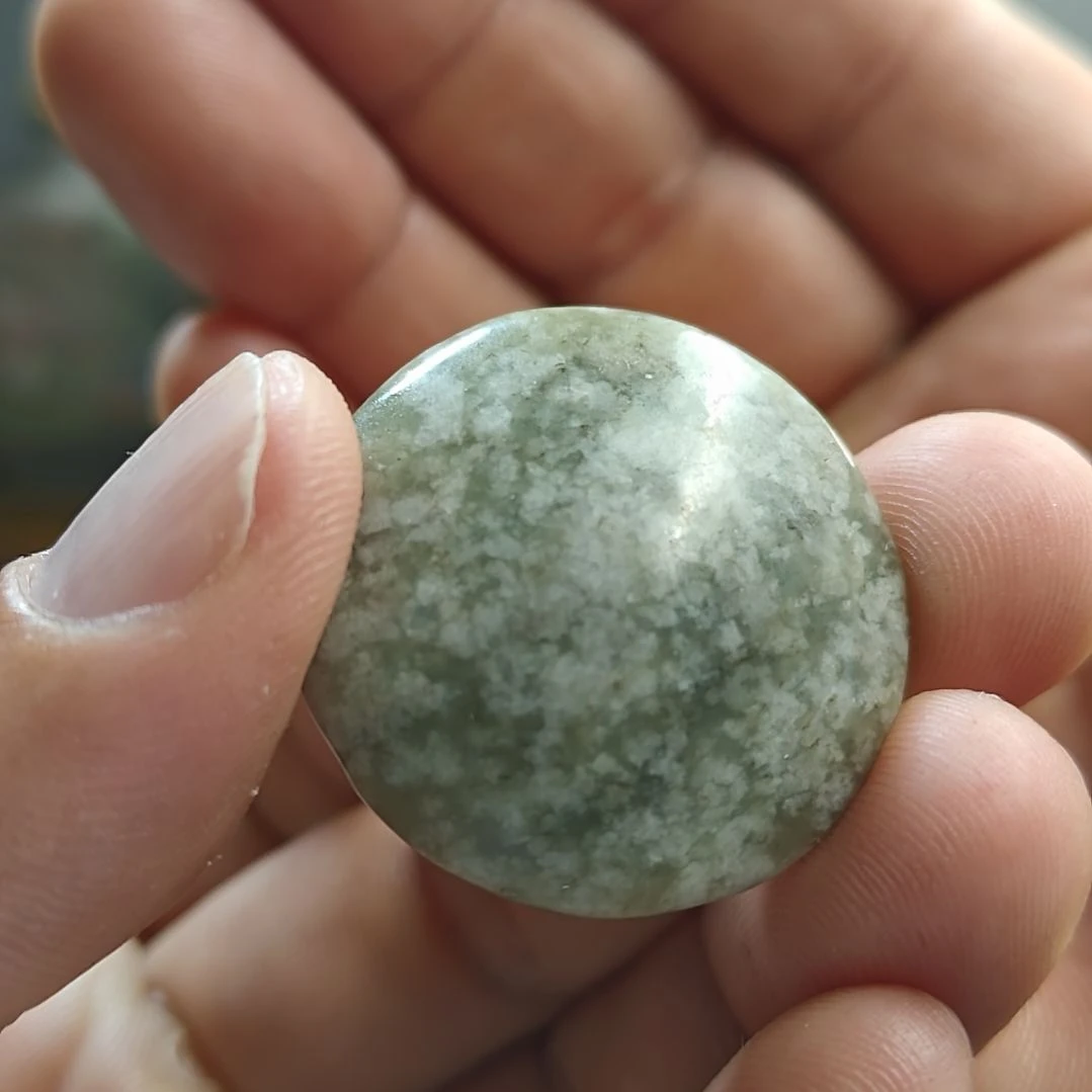 依***弟和田玉未镶嵌挂件