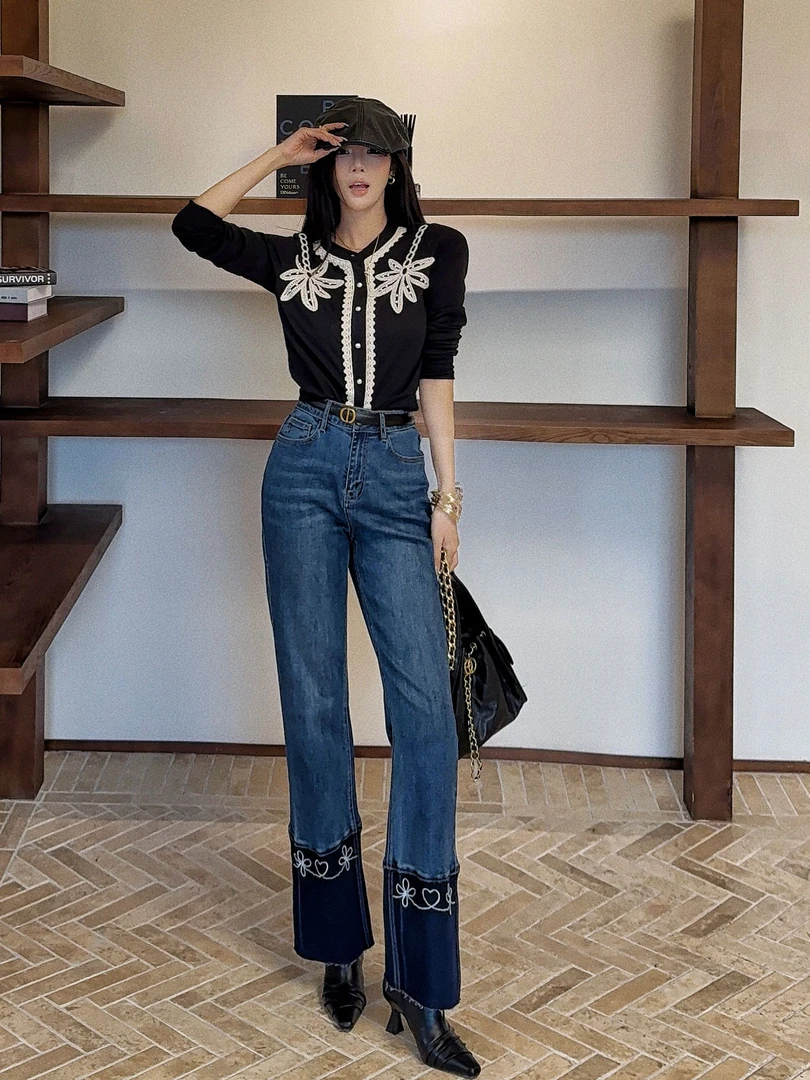 利达 NEW DADADA时尚休闲百搭显瘦高腰直筒设计感牛仔裤LMZ825