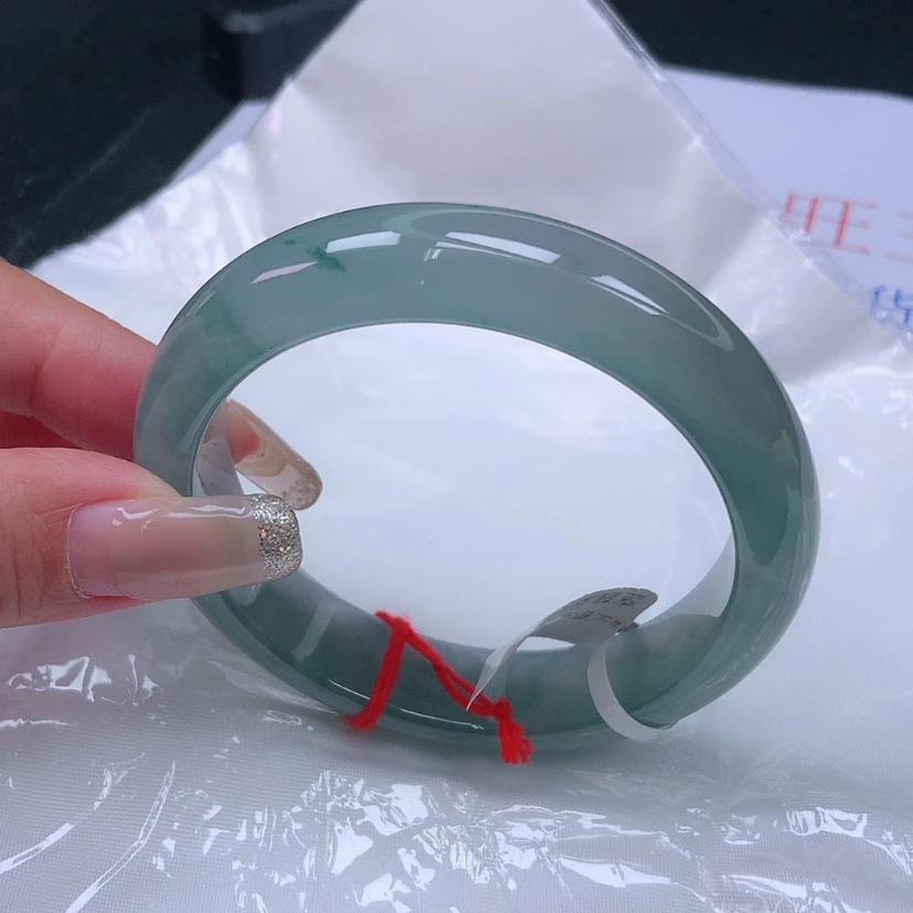 【闪购商品】未镶嵌手镯翡翠5756