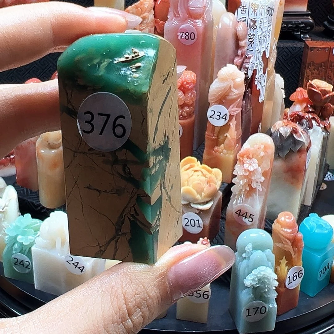 哦***点寿山石印石寿山石雕刻