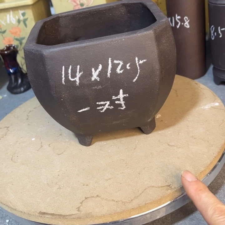 紫砂花盆紫砂花盆