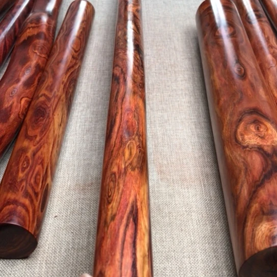 宝***太海南黄花梨直棒1根