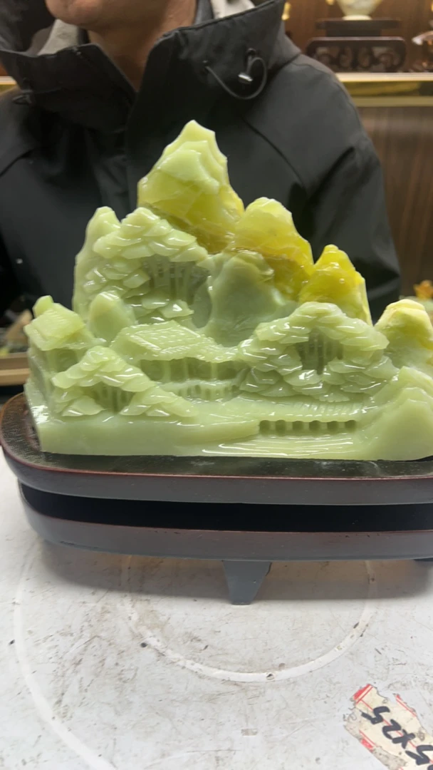 材质玉摆手工雕刻