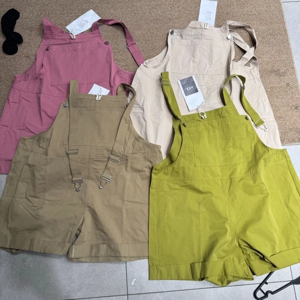 【刘噗噗】summer 四色可爱背带短裤