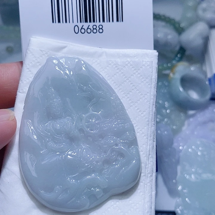 翡翠未镶嵌颈饰天光墟翡翠市场现金代购