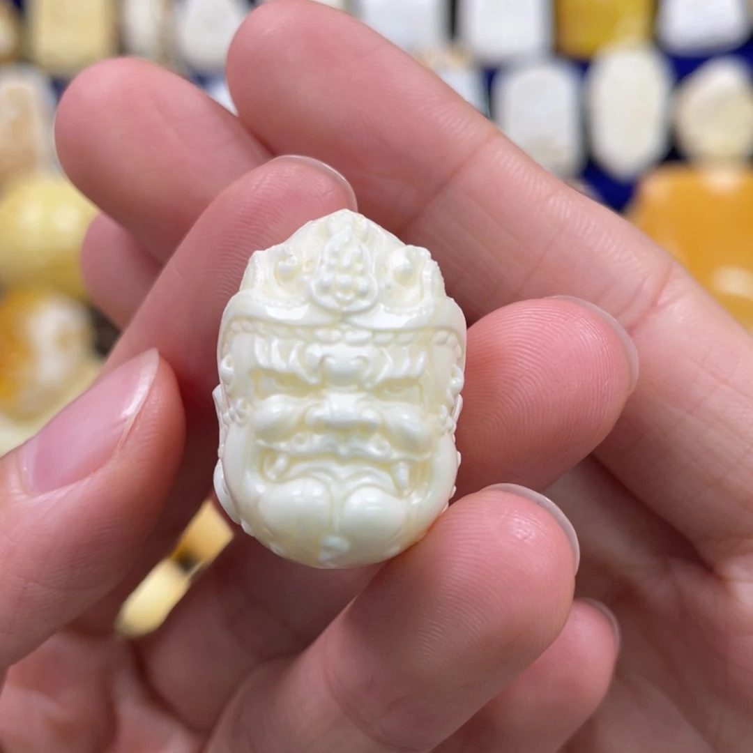 蜜蜡裸石未镶嵌琥珀蜜蜡黄财神