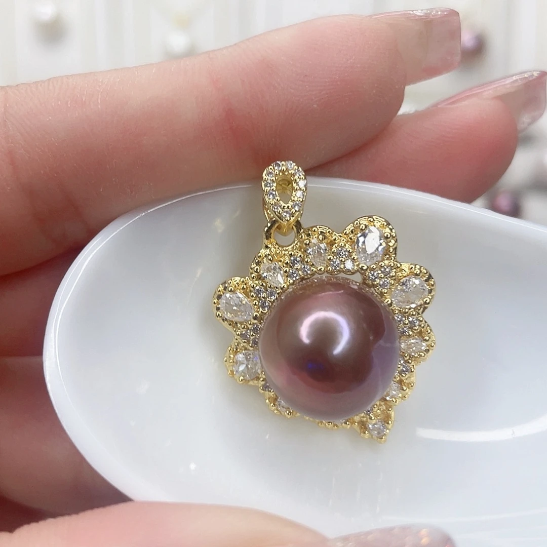 淡水珍珠吊坠(赠链)未镶嵌