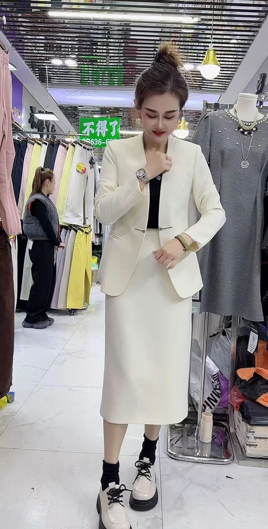 轻奢外套加长裙套装(卡码拍小