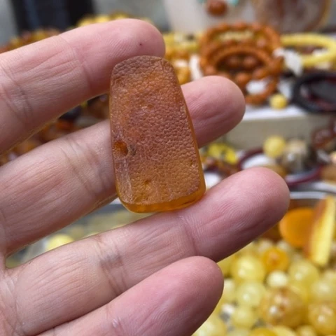 手串琥珀未镶嵌吊坠