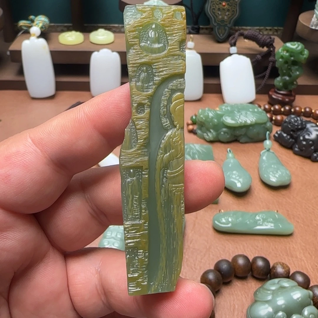 和田玉未镶嵌颈饰