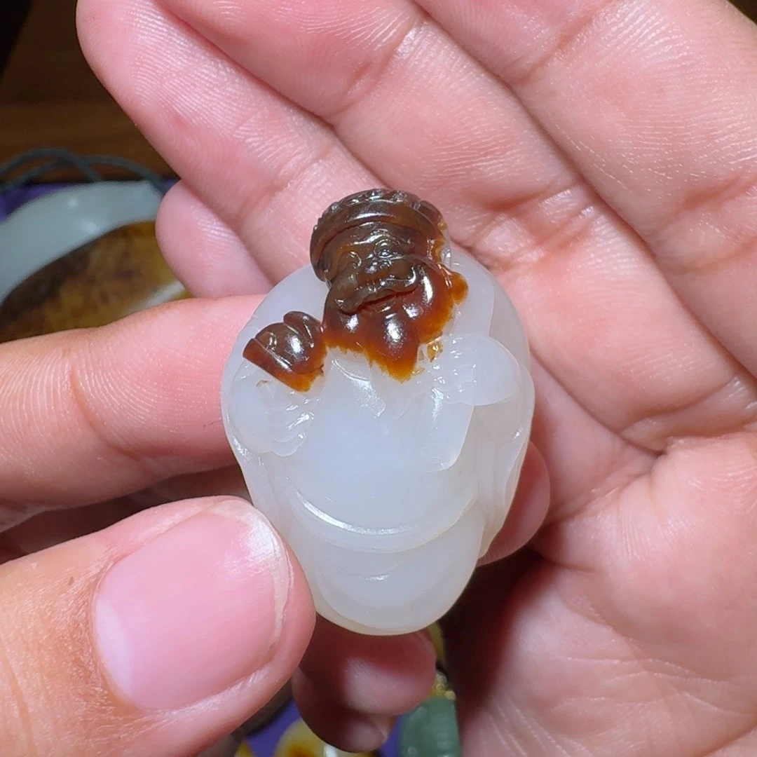 和田玉颈饰未镶嵌君**玉