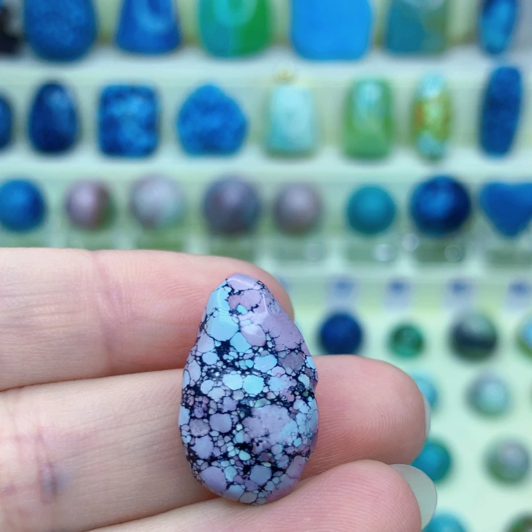 绿松石绿松石未镶嵌