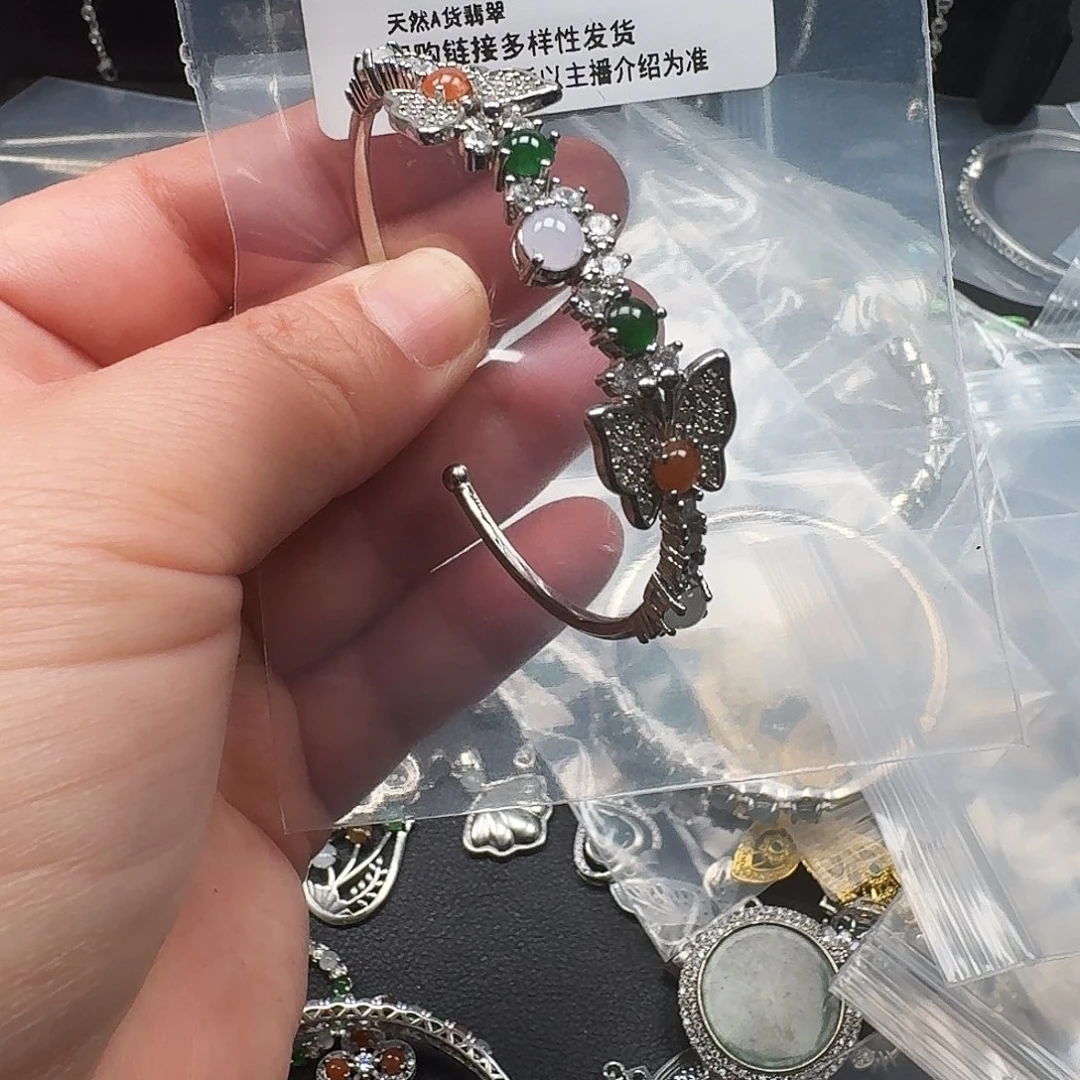 翡翠未镶嵌耳饰天然A货翡翠7956