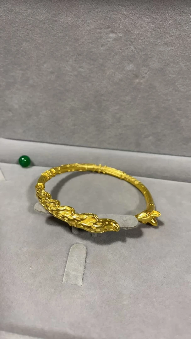 A679阿文专属金色精工狐狸手镯 玛瑙珠 渡金 饰品多样性发货