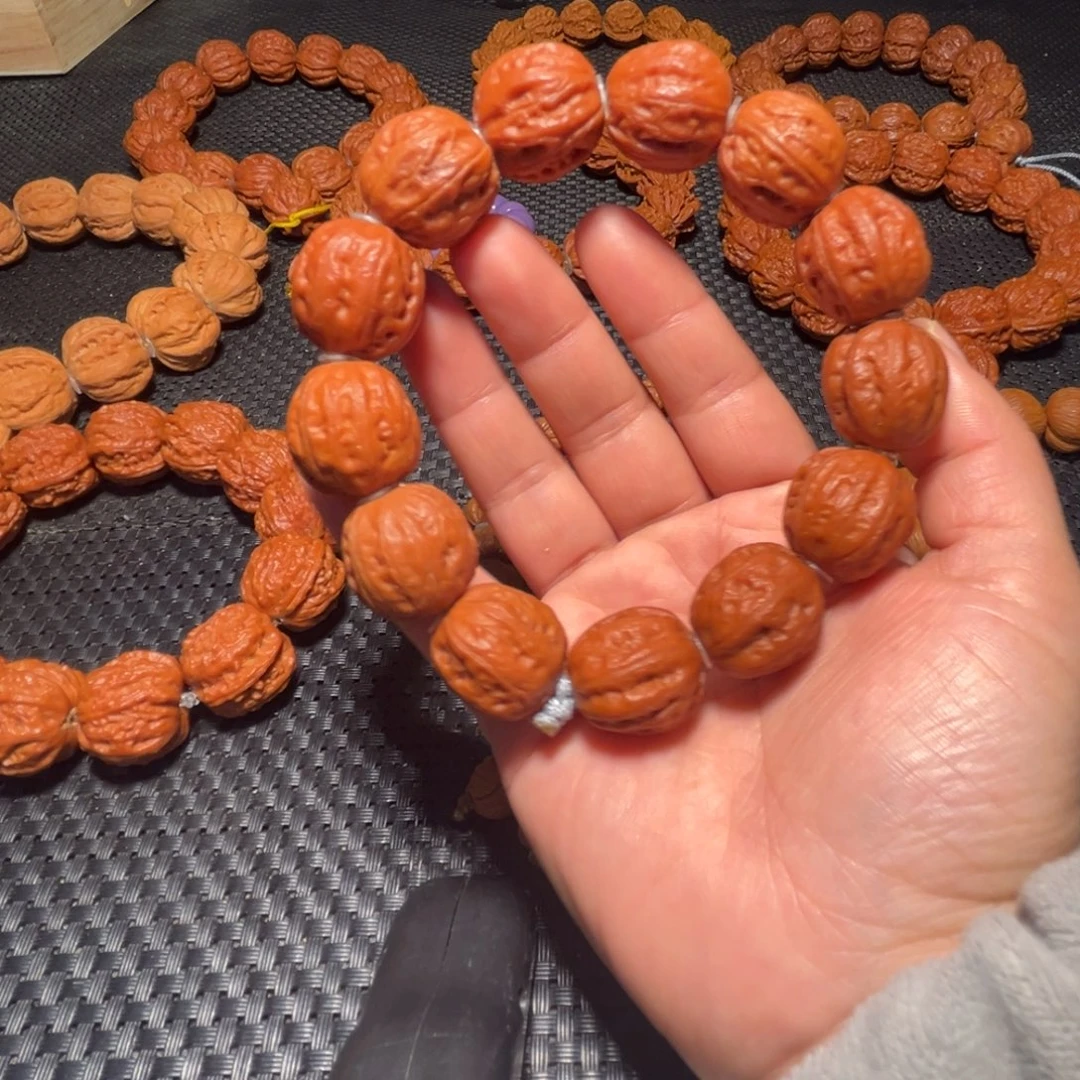 吊坠文玩核桃红皮方顿19