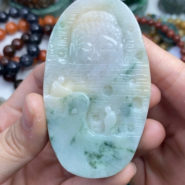 颈饰未镶嵌翡翠吊坠