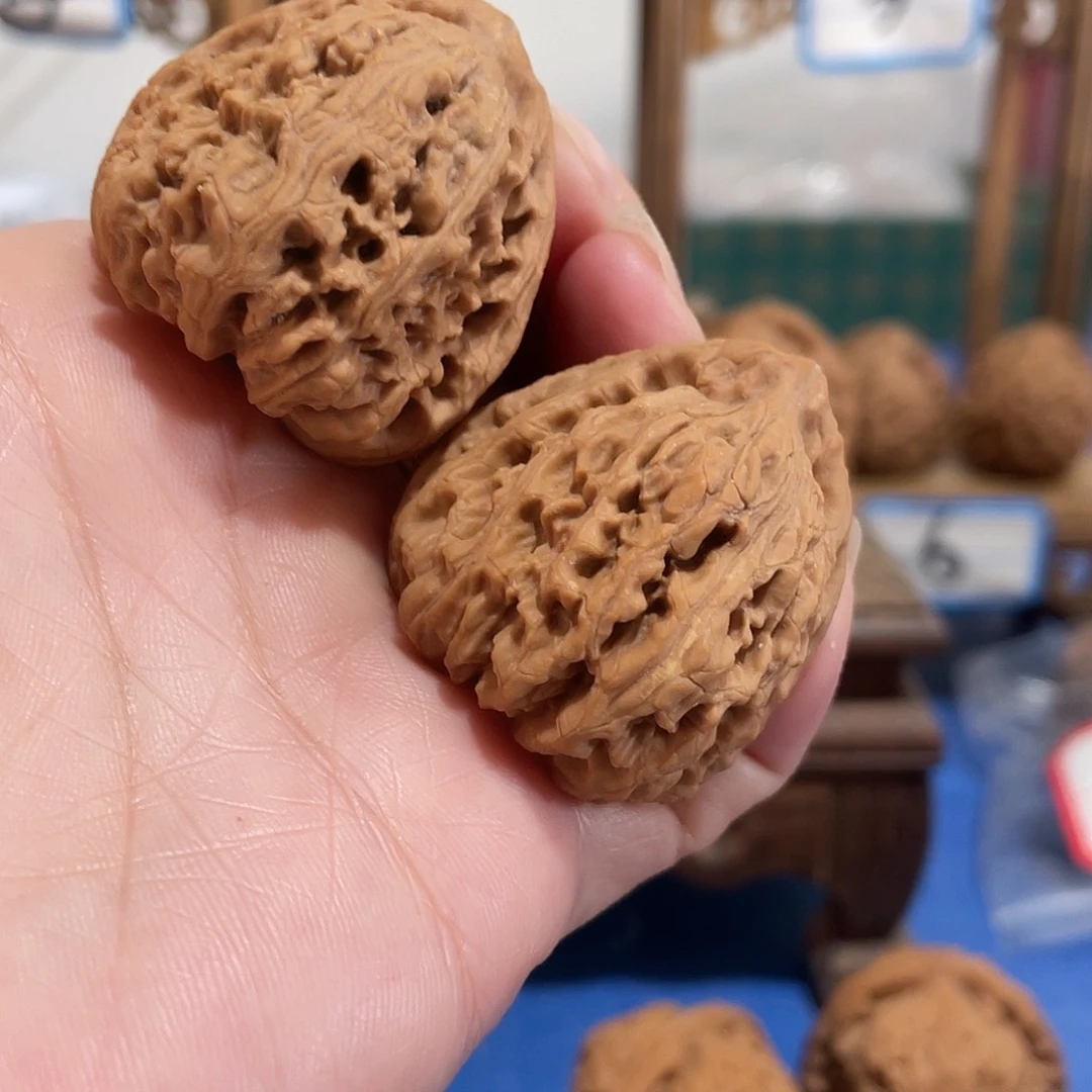 运***力吊坠桃核文玩核桃南疆石