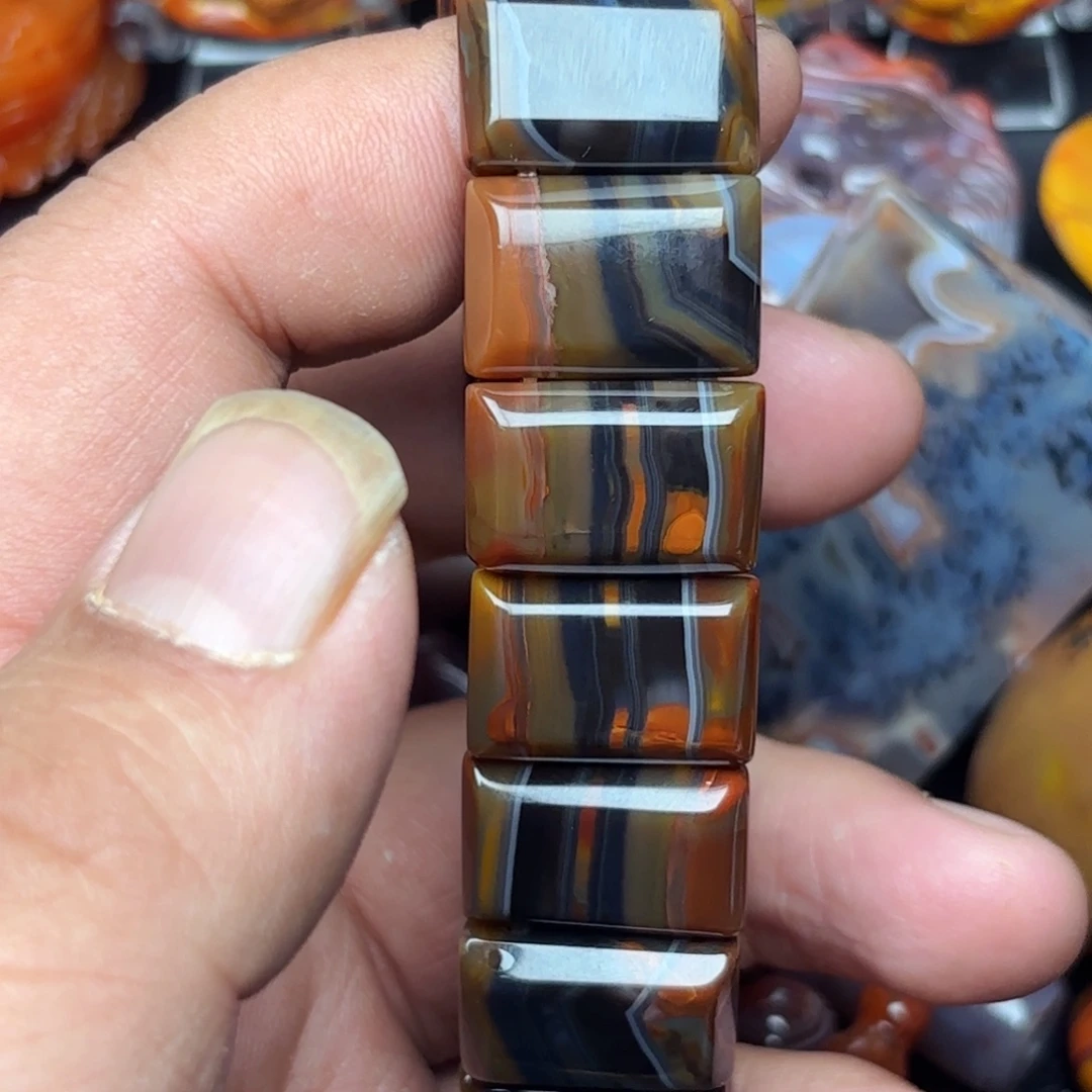 用***4玛瑙/玉髓未镶嵌玛瑙