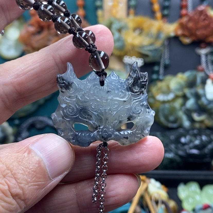 【闪购商品】蛇纹石玉未镶嵌吊坠