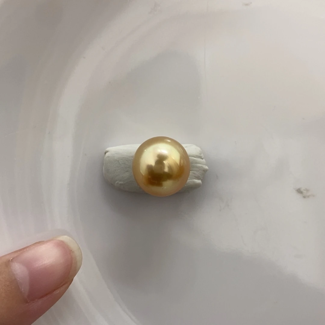 海水珍珠裸珠金珠12.9mm近圆微瑕