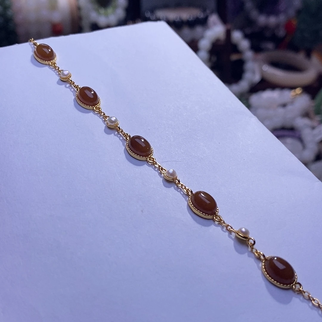 颈饰未镶嵌和田玉新疆且末红糖老矿料蛋面手链