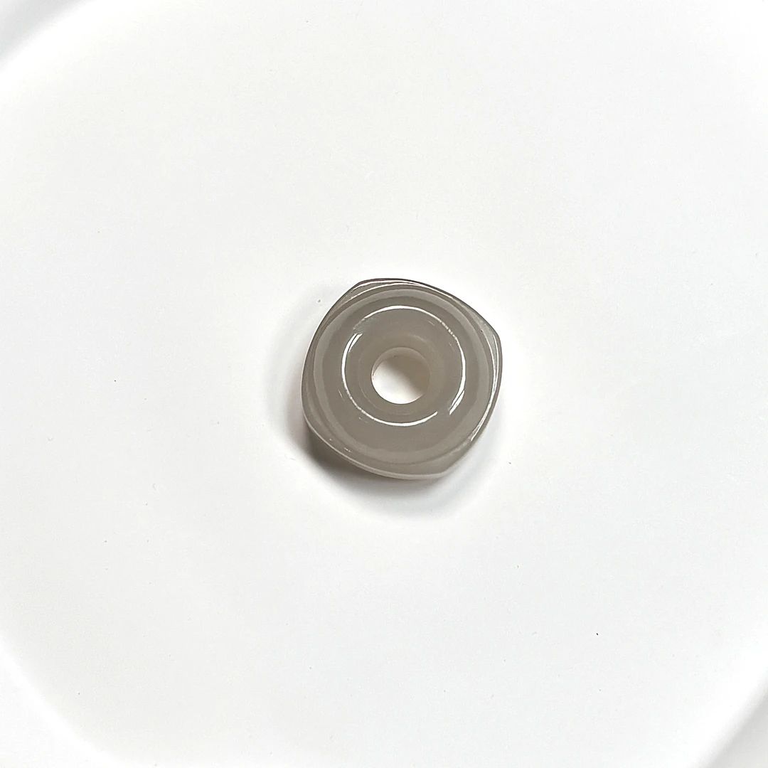 天然和田玉藕粉平安方扣吊坠 MA055（颜色微不同）