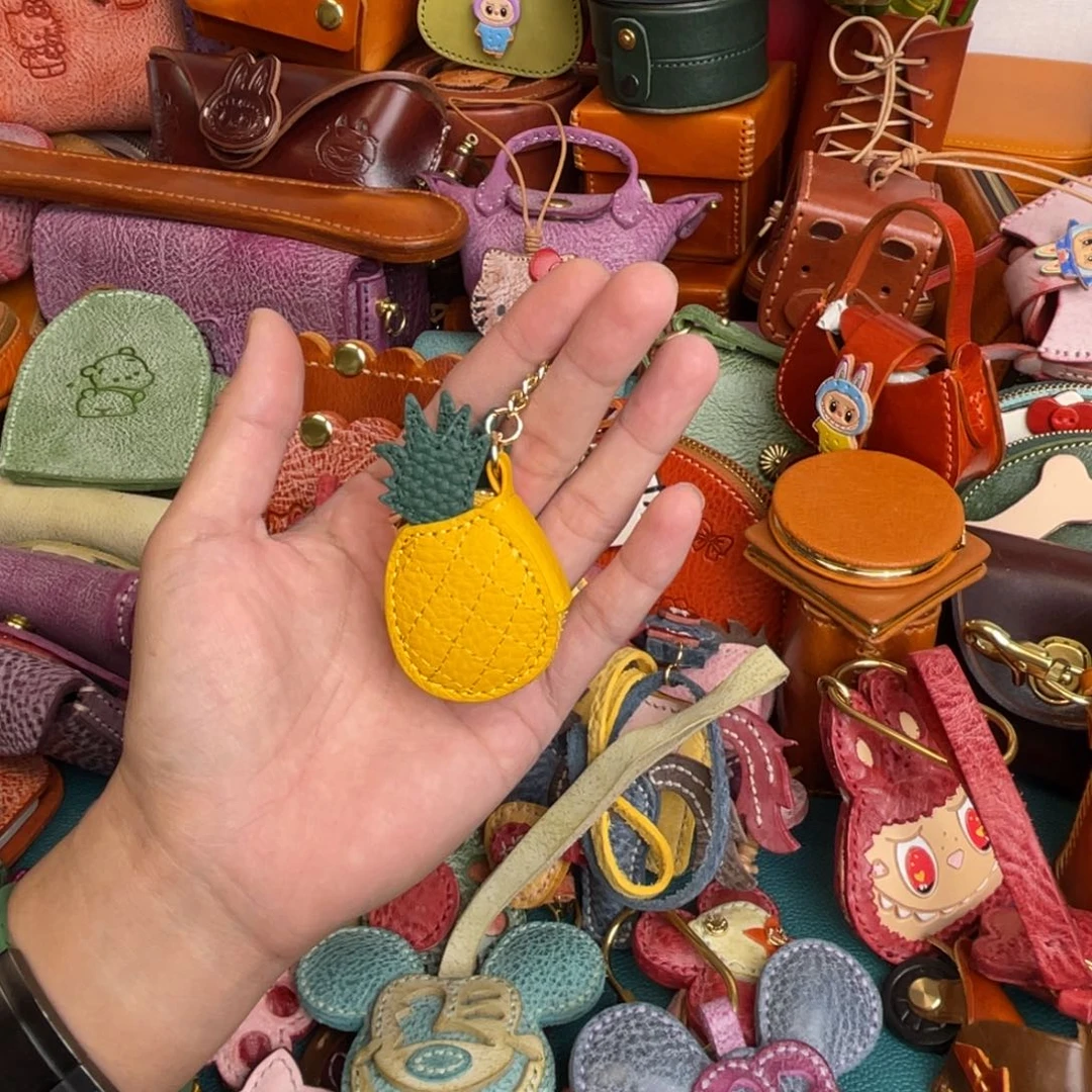 带子款钛合金牛皮