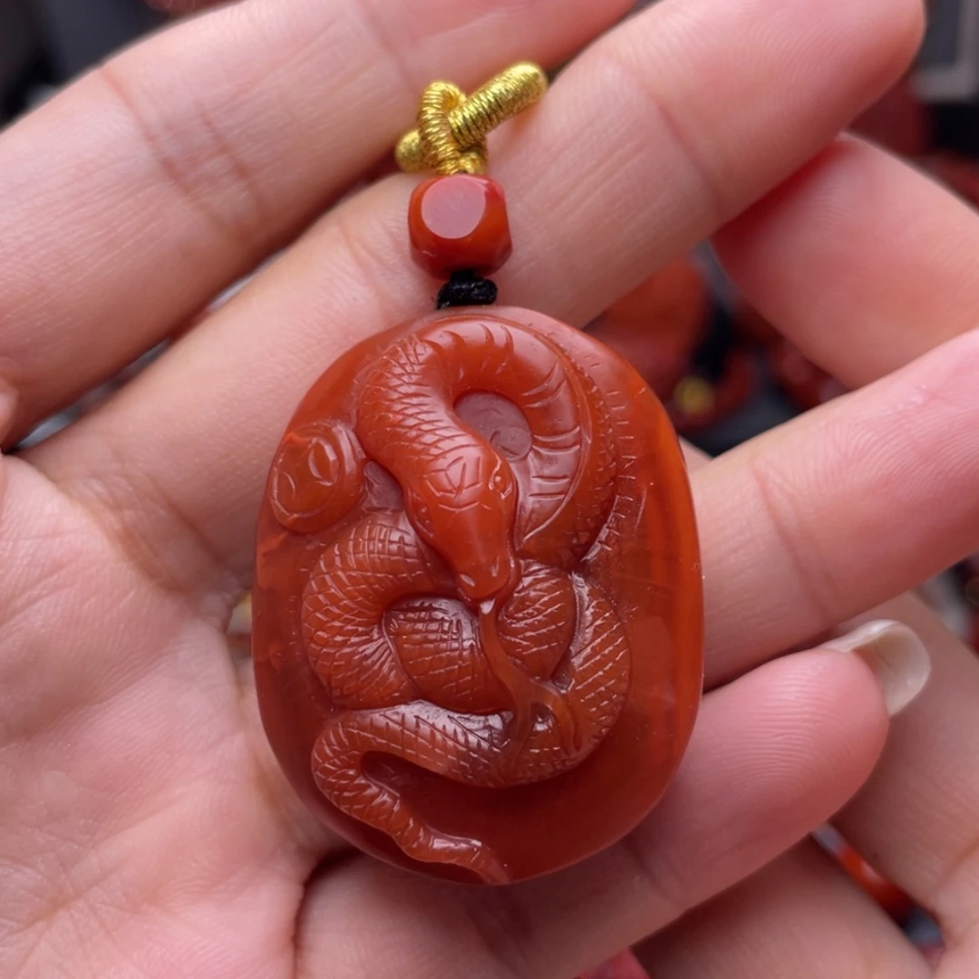 【闪购商品】南红玛瑙生肖蛇未镶嵌
